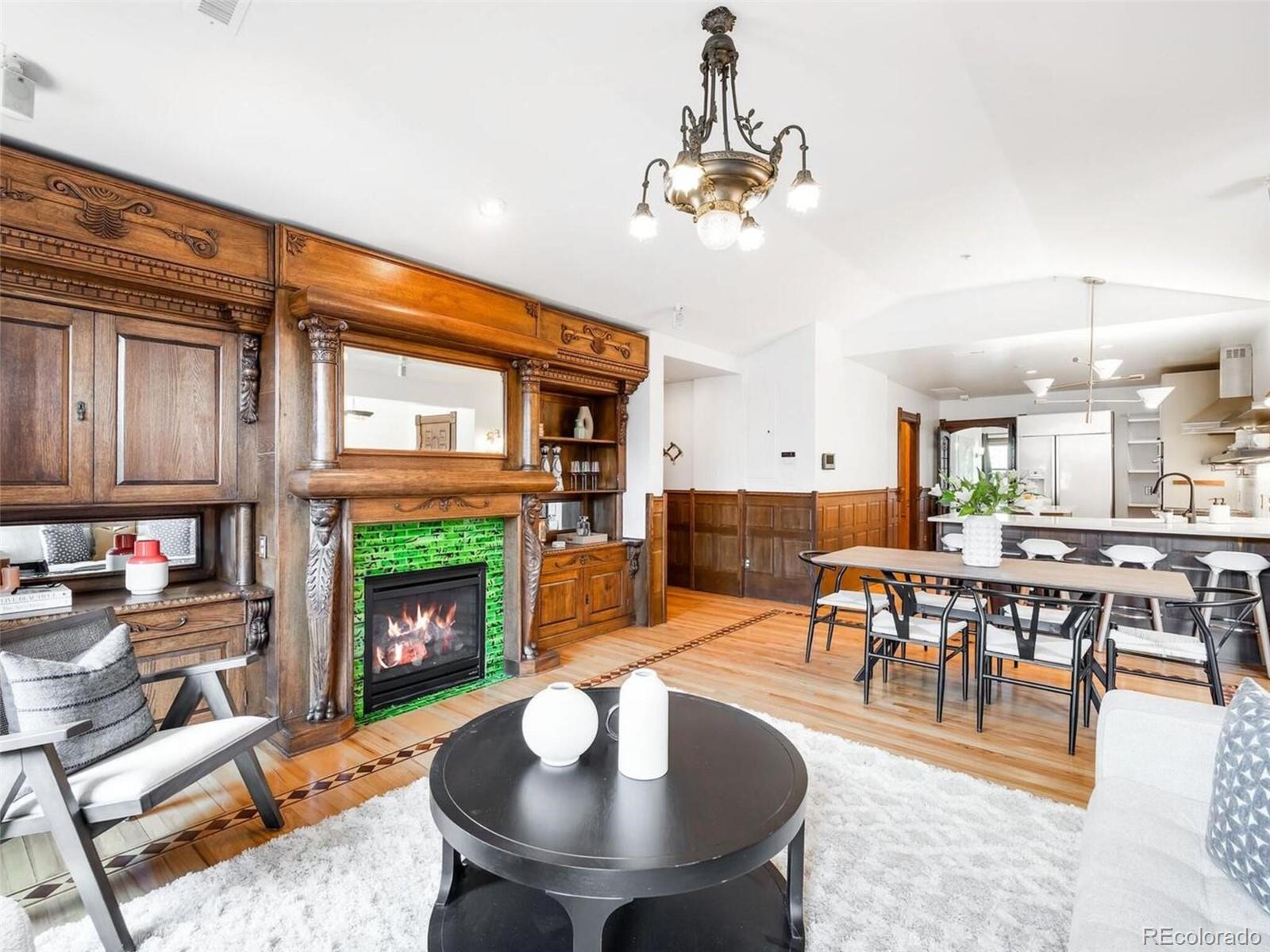 1022 N Pearl Street Unit: 303
