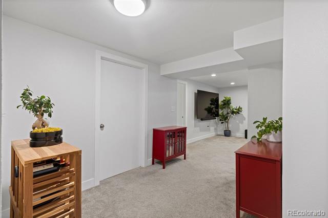 141 S Saulsbury Street
