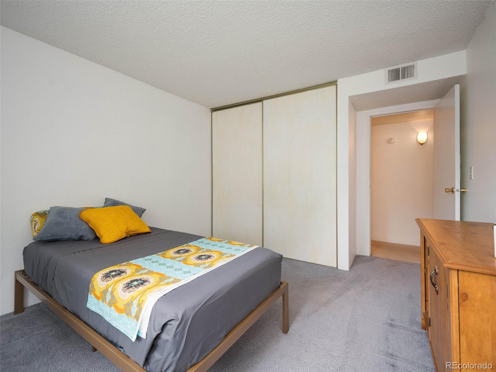 13404 E Jewell Avenue Unit: 204