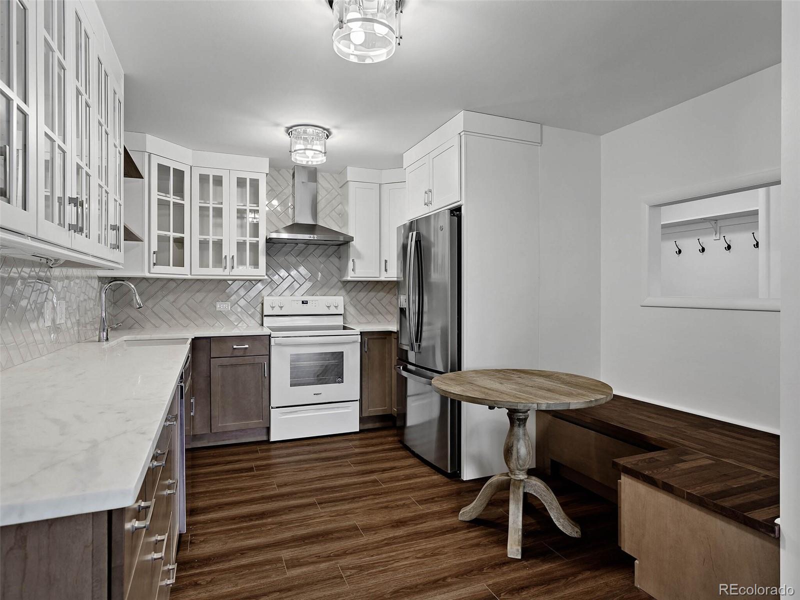 705 S Alton Way Unit: 4D