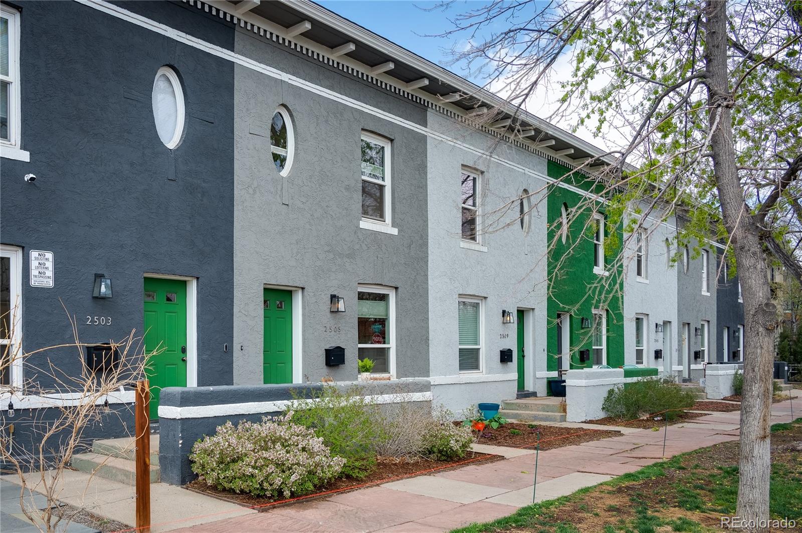2505 Tremont Place
