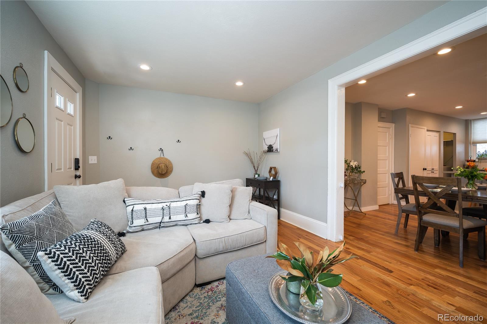 2505 Tremont Place