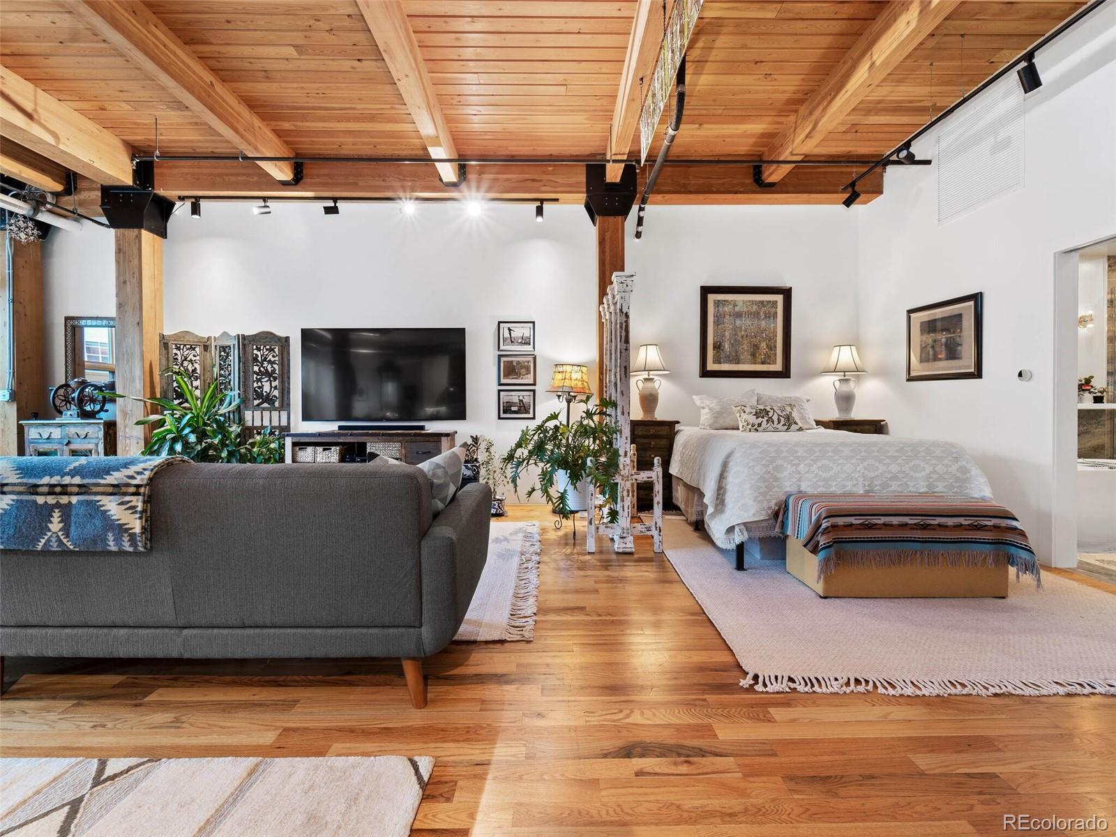 2955 Inca Street Unit: 3J