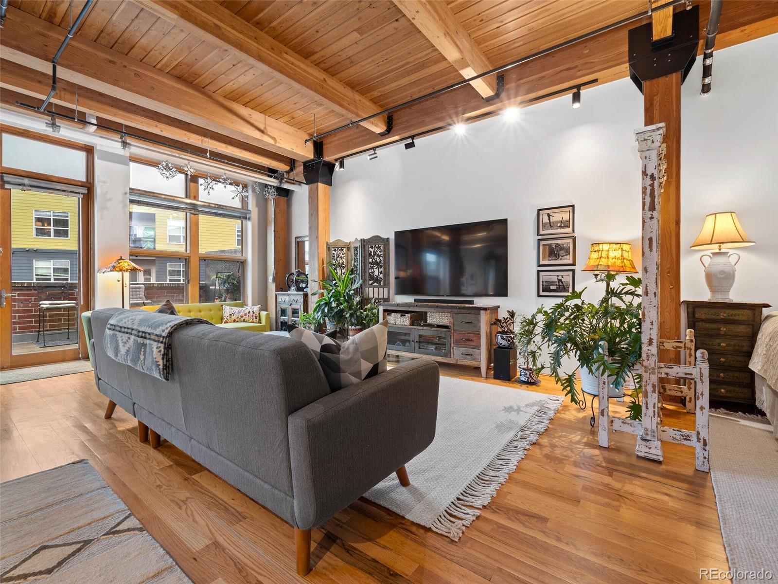2955 Inca Street Unit: 3J