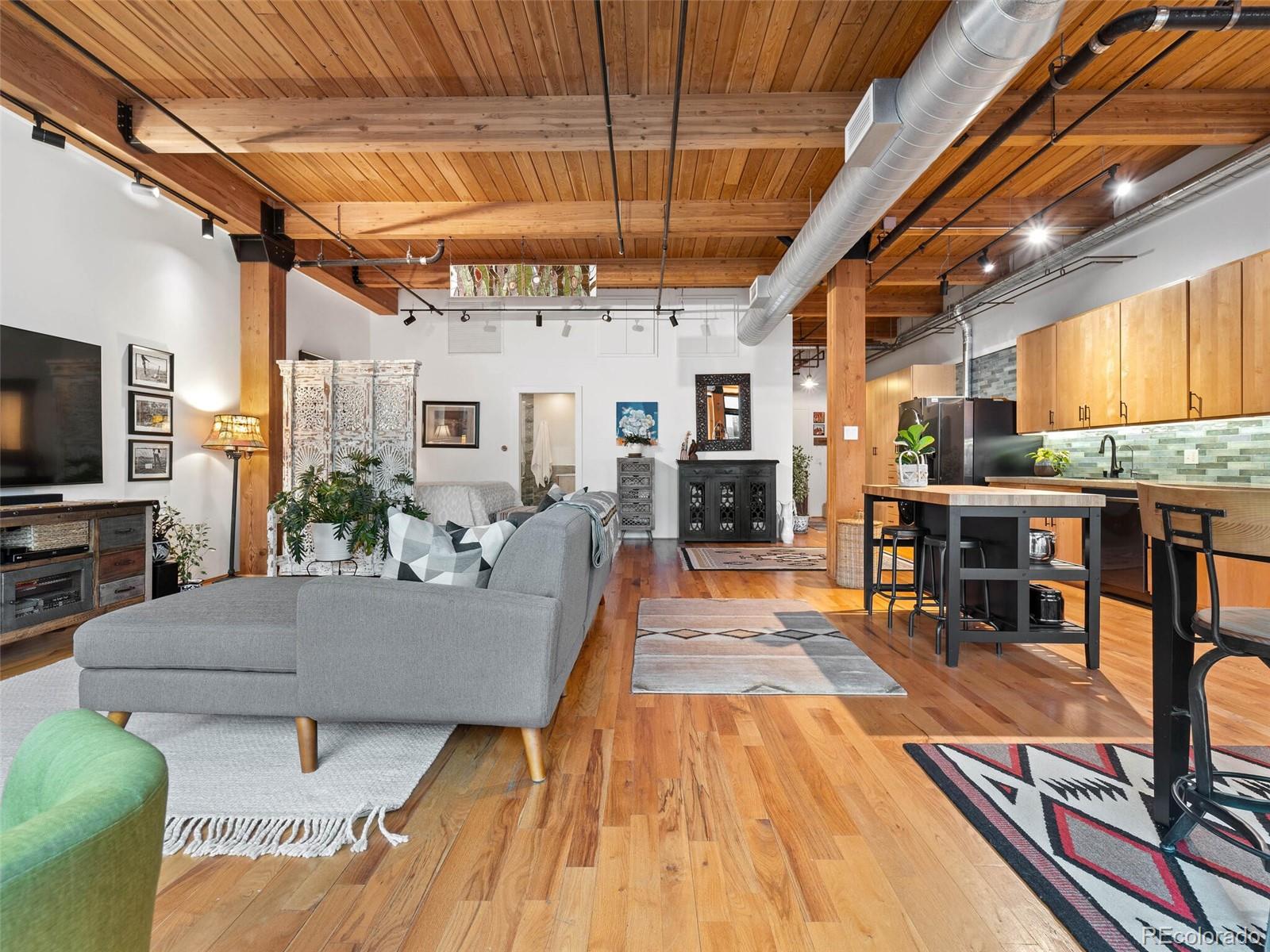 2955 Inca Street Unit: 3J