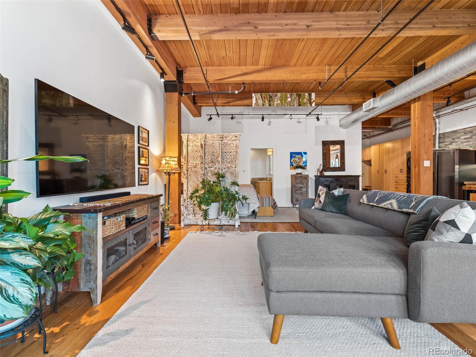2955 Inca Street Unit: 3J
