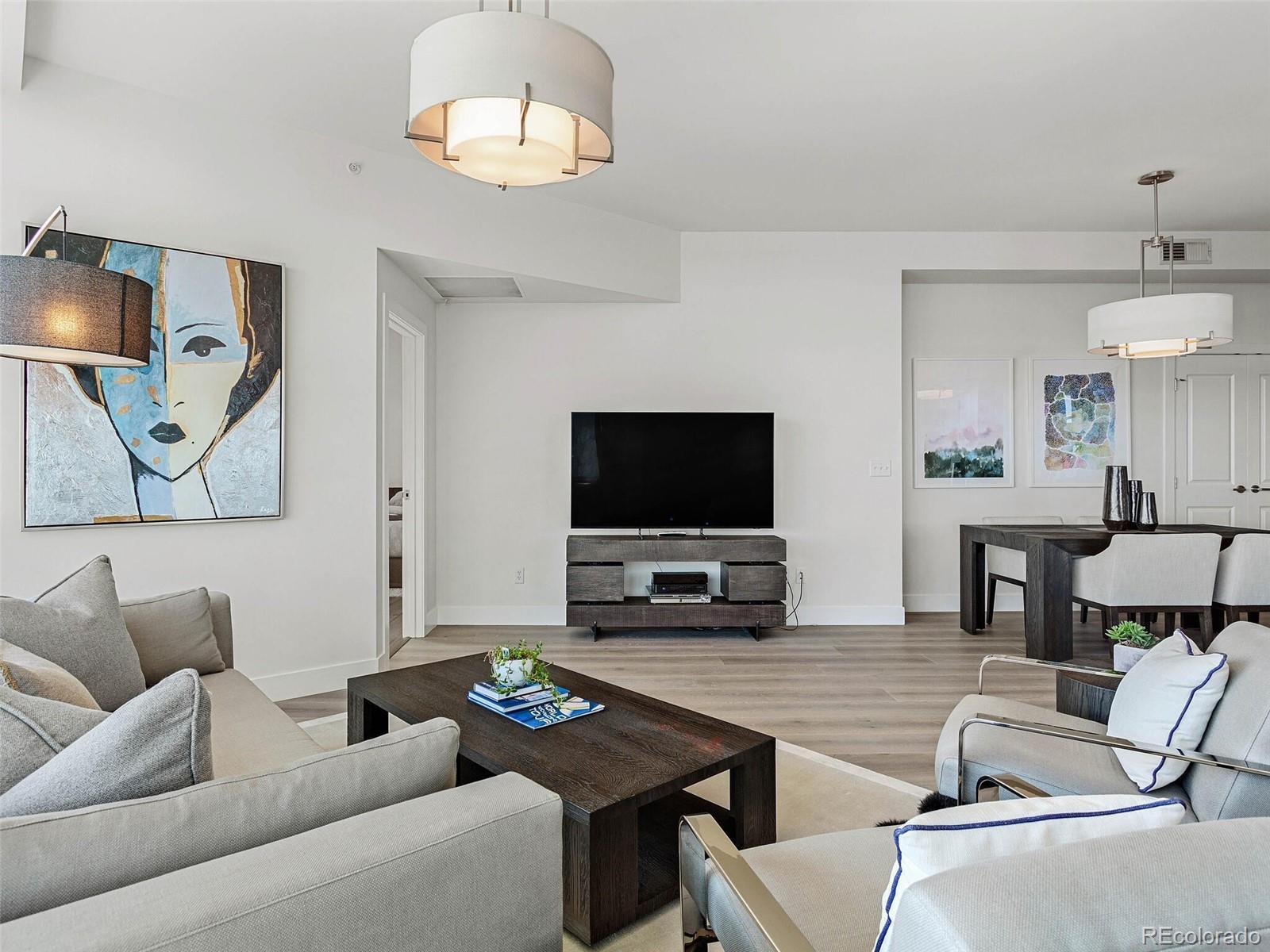 2001 Lincoln Street Unit: 1822