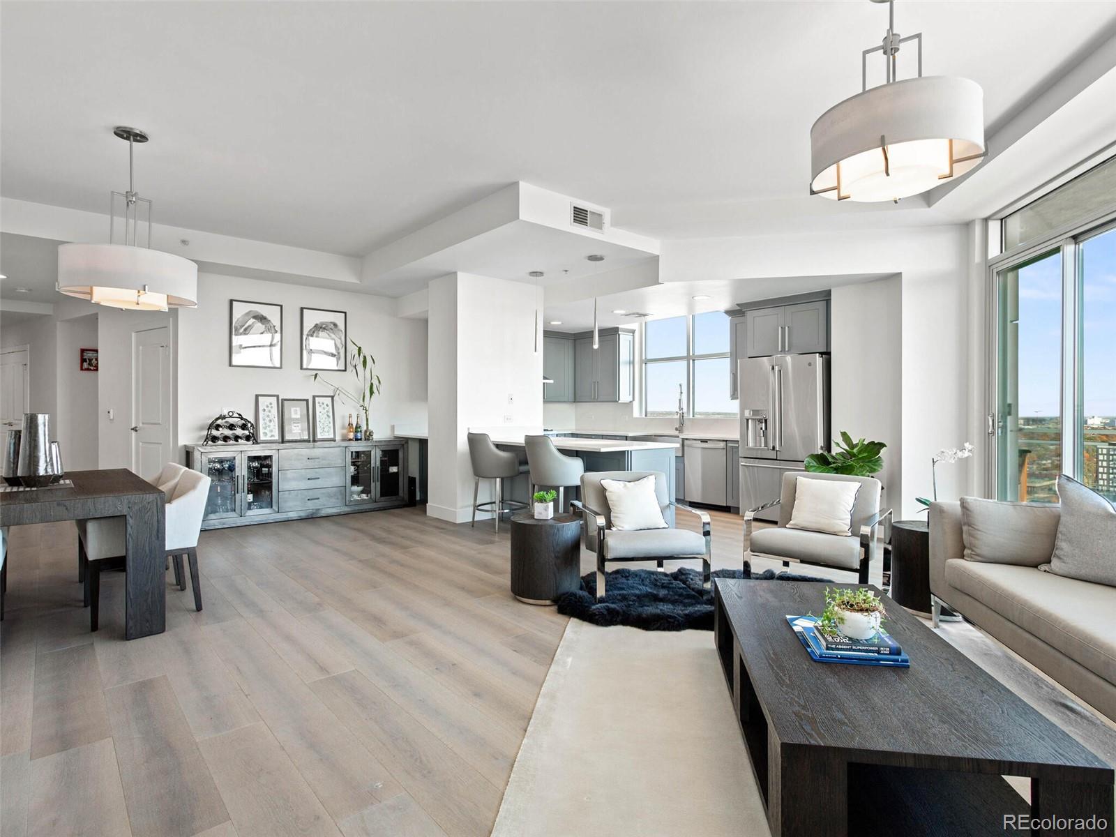 2001 Lincoln Street Unit: 1822