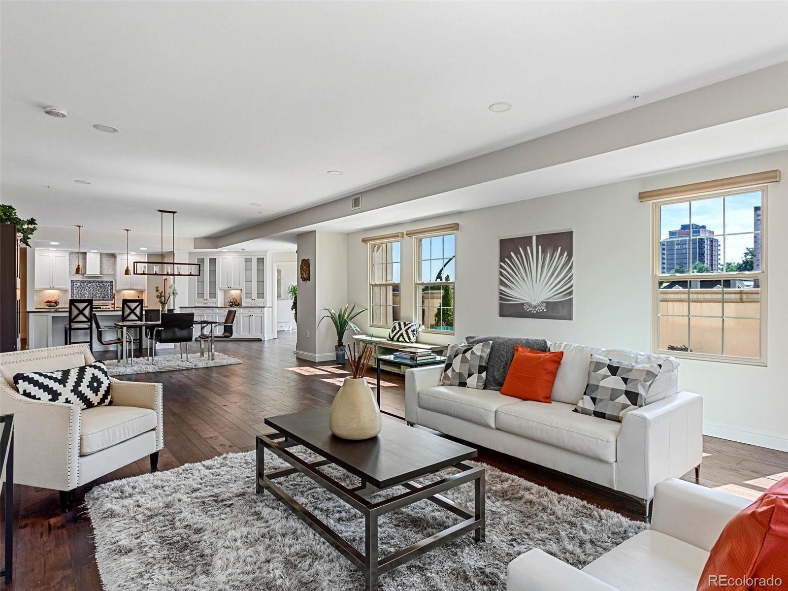 975 N Lincoln Street Unit: 5B-N