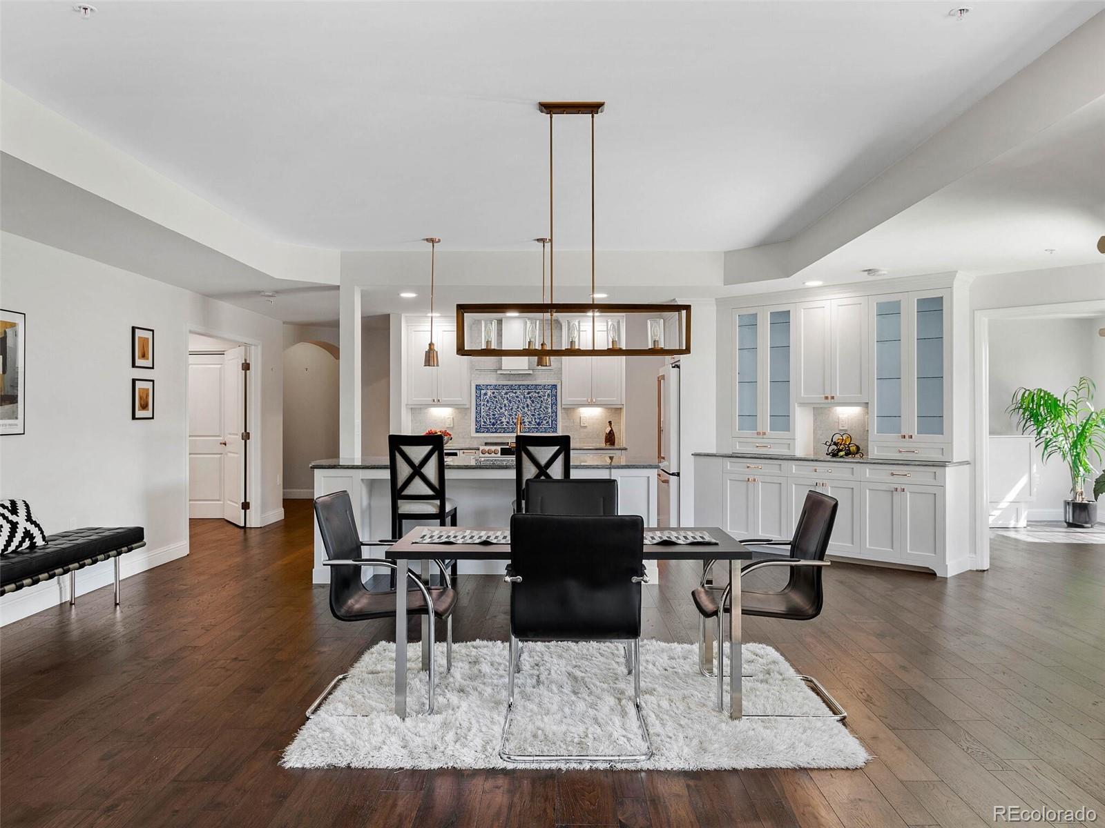 975 N Lincoln Street Unit: 5B-N