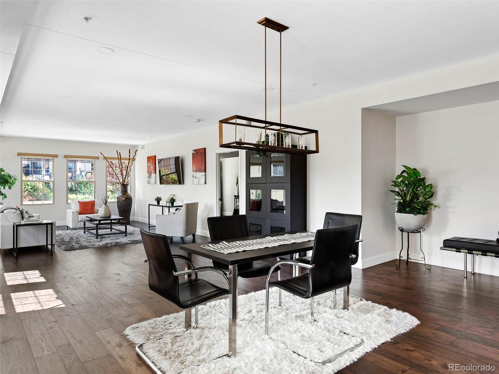 975 N Lincoln Street Unit: 5B-N