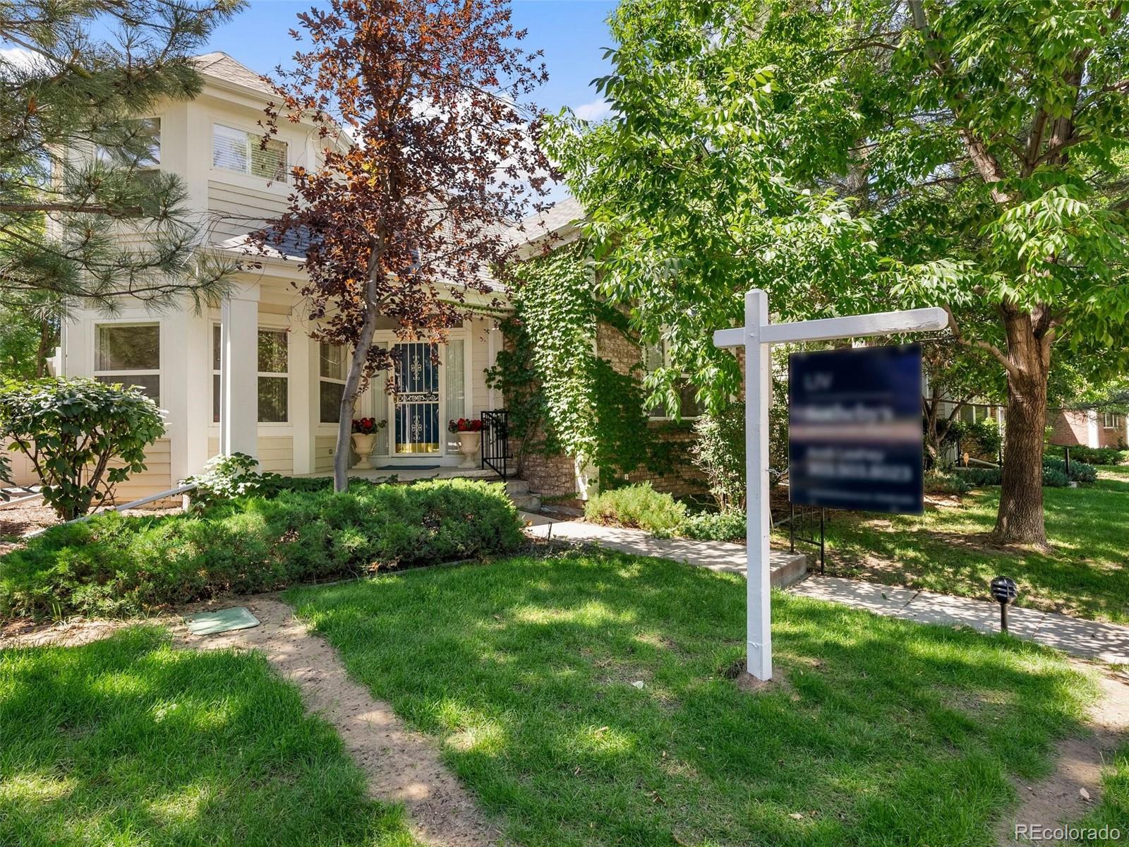 1011 S Valentia Street Unit: 107