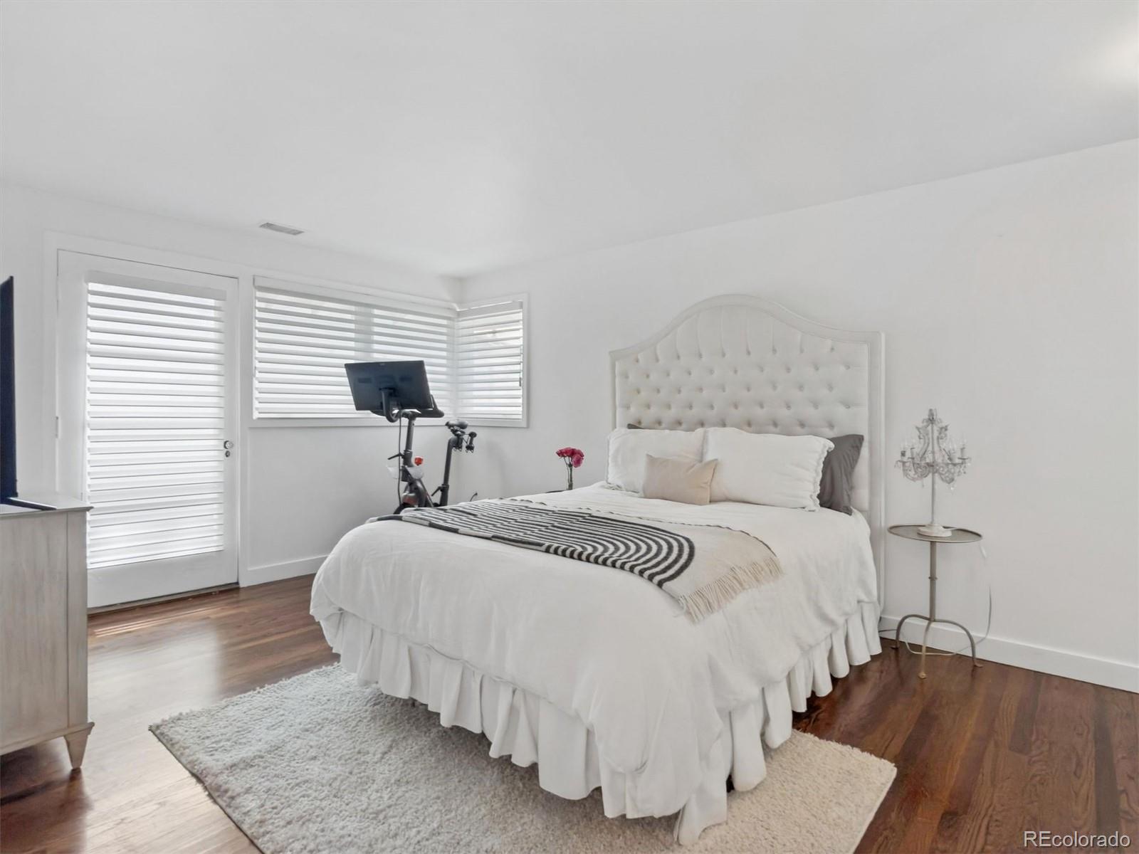 301 S Vine Street