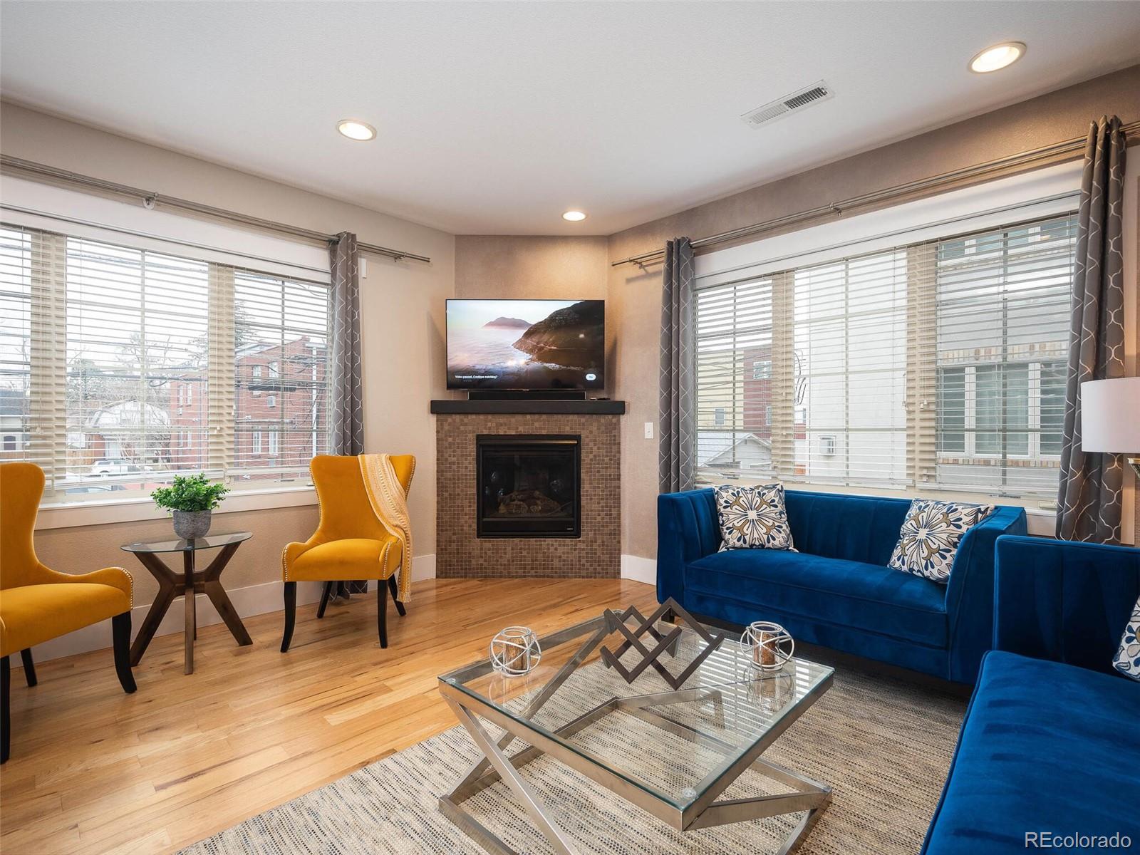 930 S Pearl Street Unit: 106
