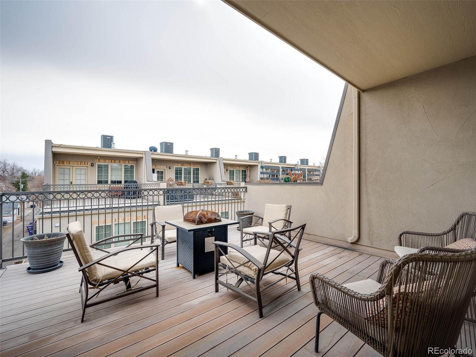 930 S Pearl Street Unit: 106