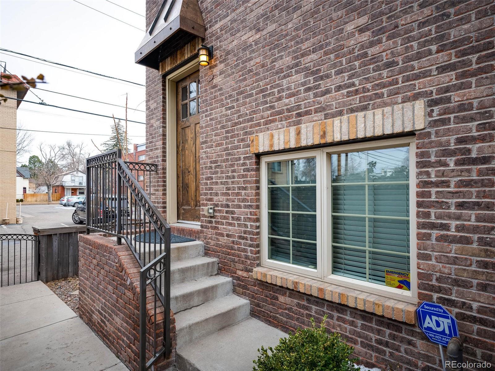 930 S Pearl Street Unit: 106