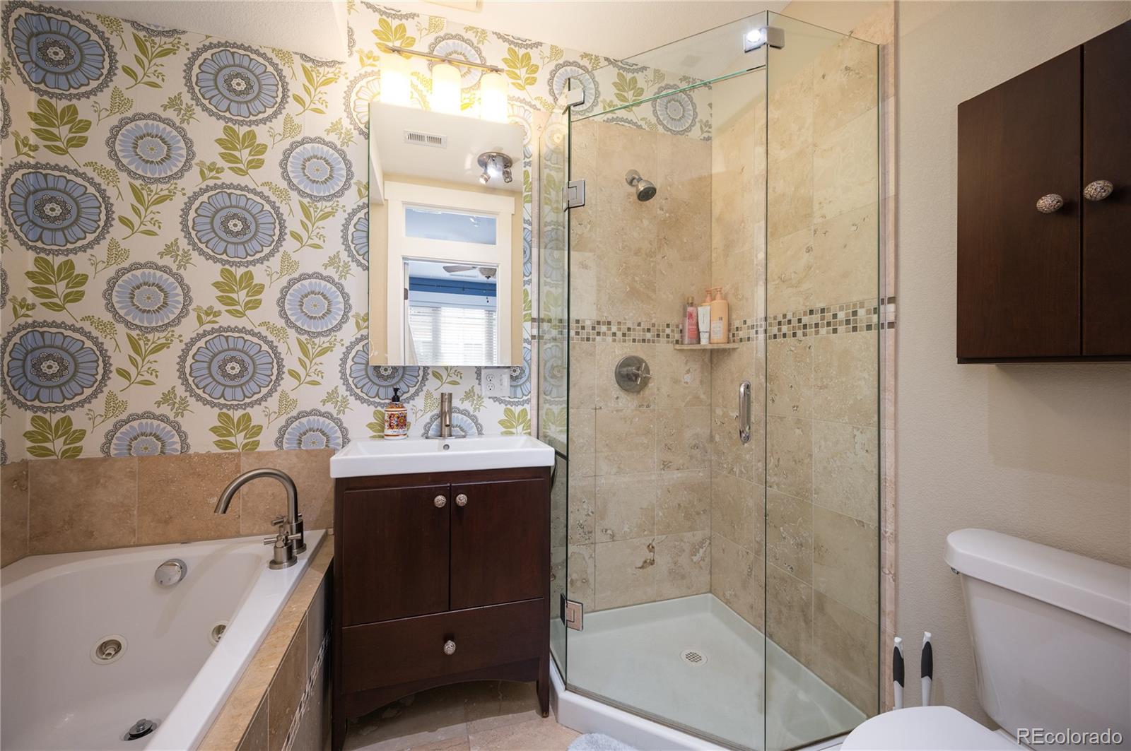 930 S Pearl Street Unit: 106