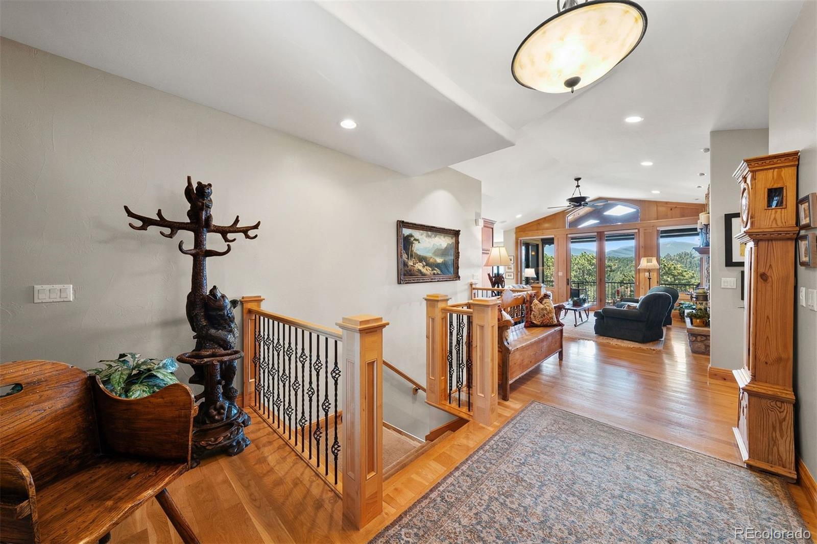 1007 Nob Hill Road