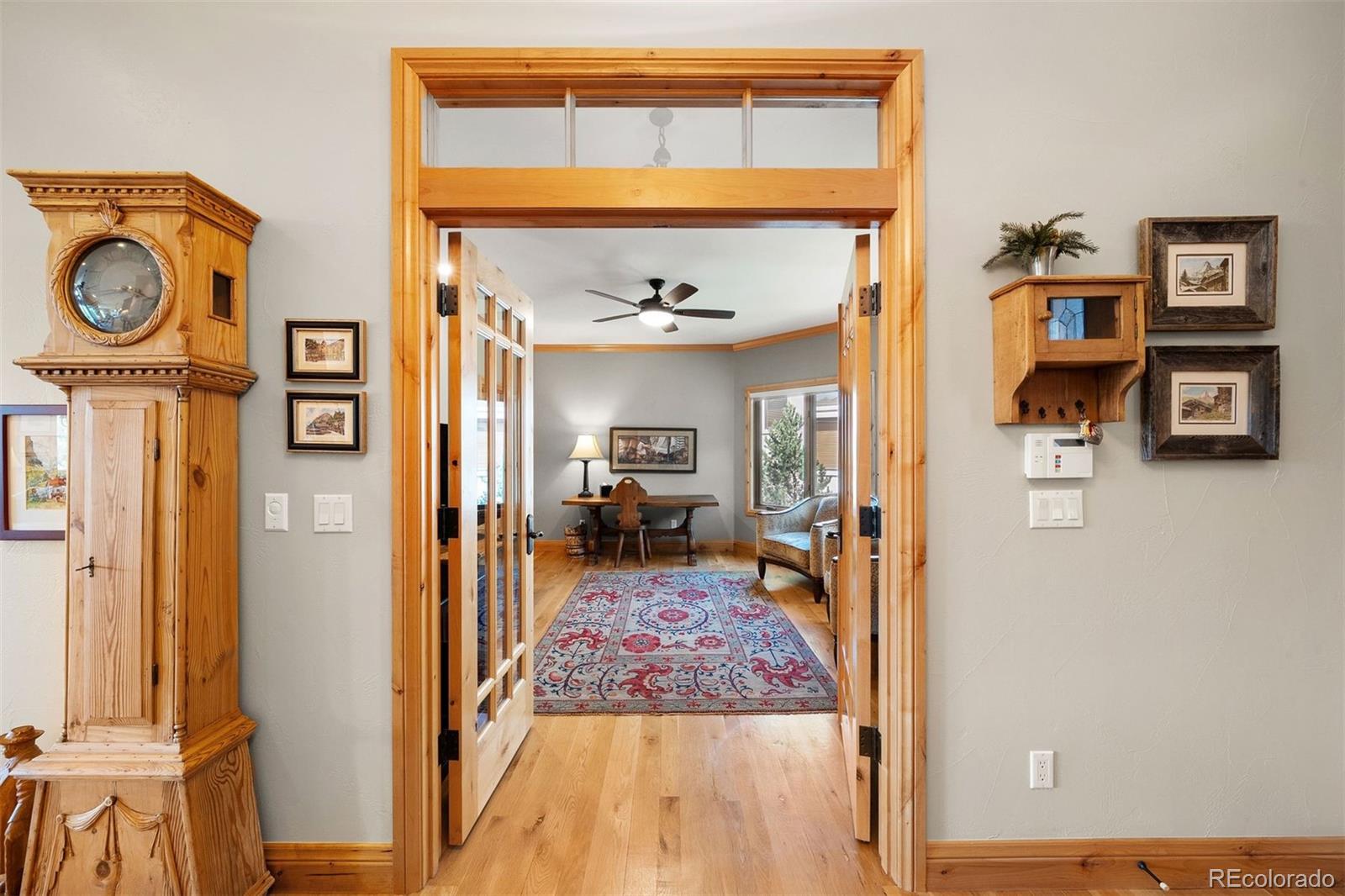 1007 Nob Hill Road