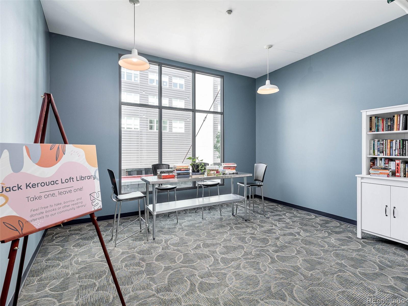 3100 Huron Street Unit: 2P