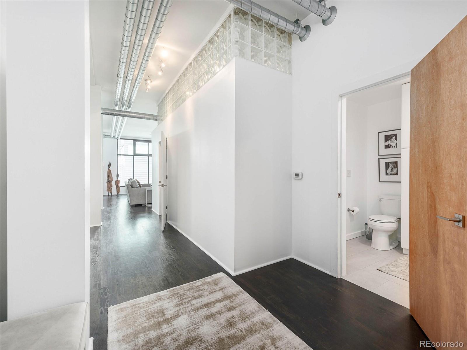 3100 Huron Street Unit: 2P