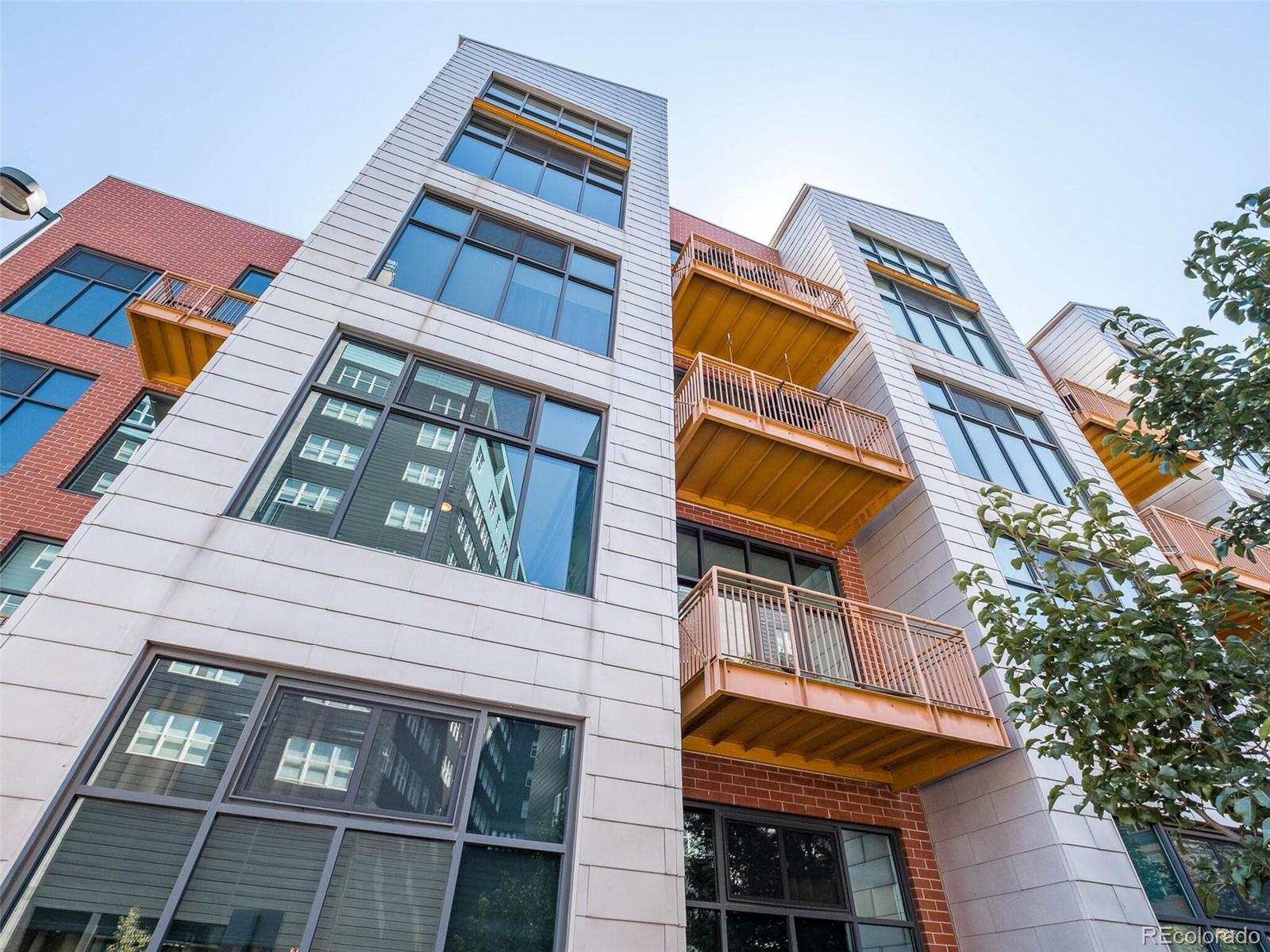 3100 Huron Street Unit: 2P