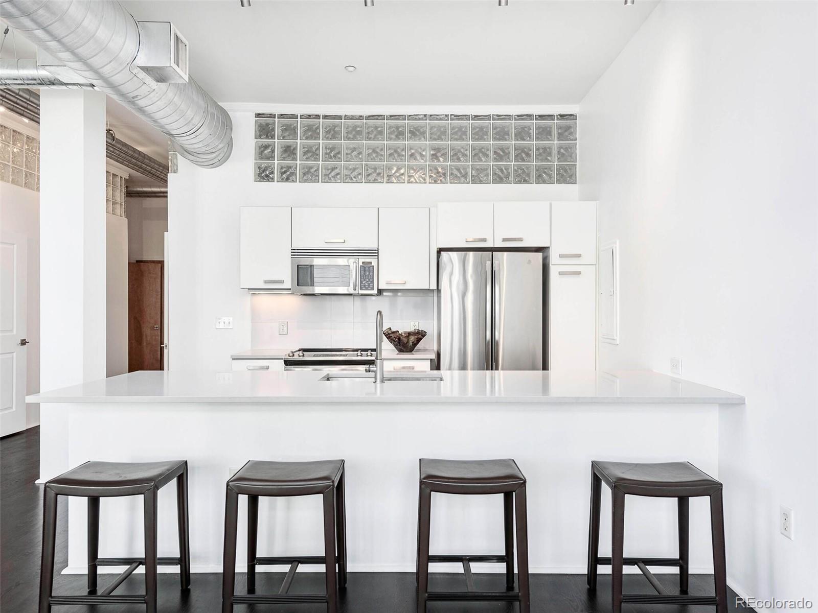 3100 Huron Street Unit: 2P