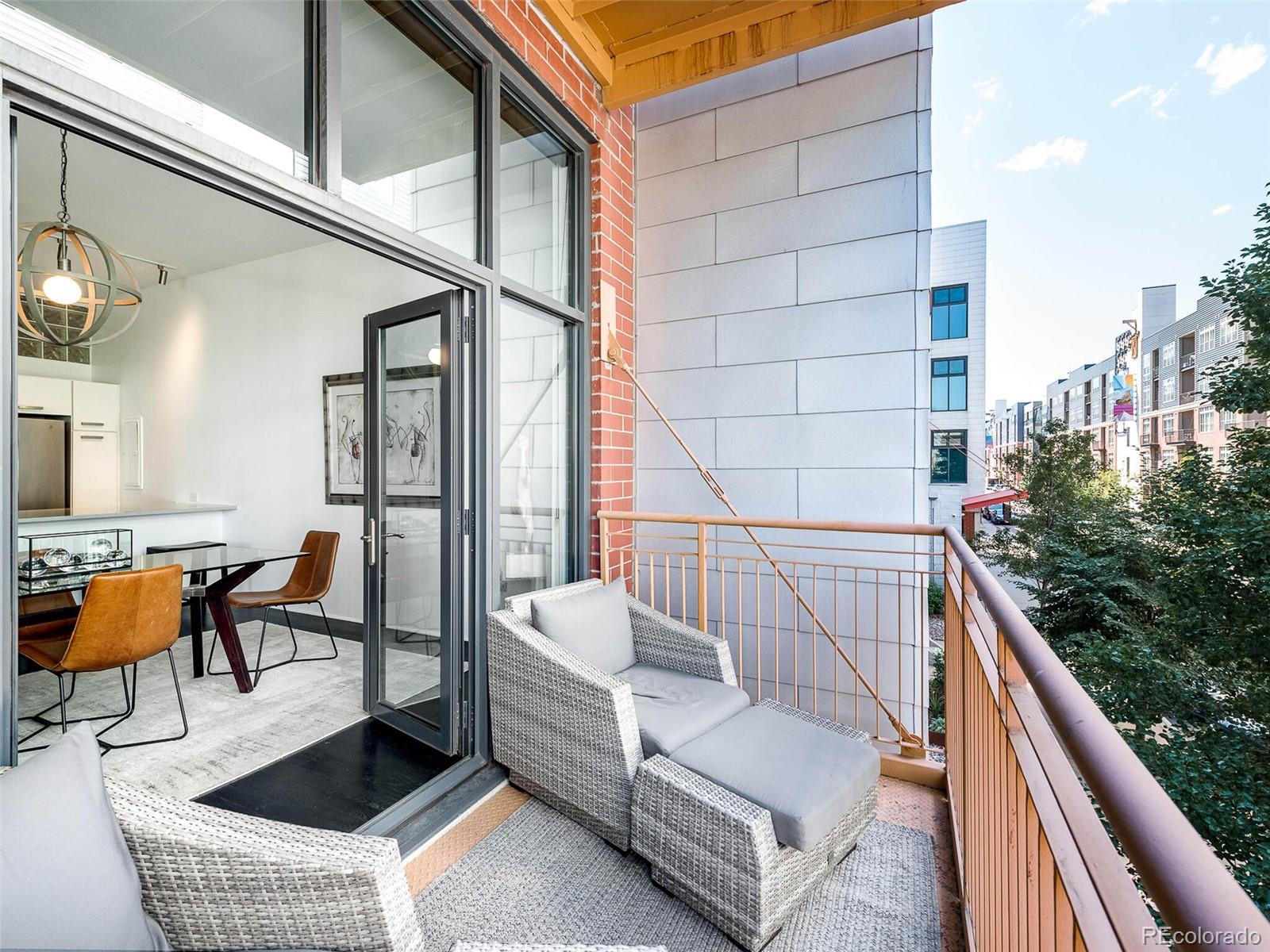 3100 Huron Street Unit: 2P