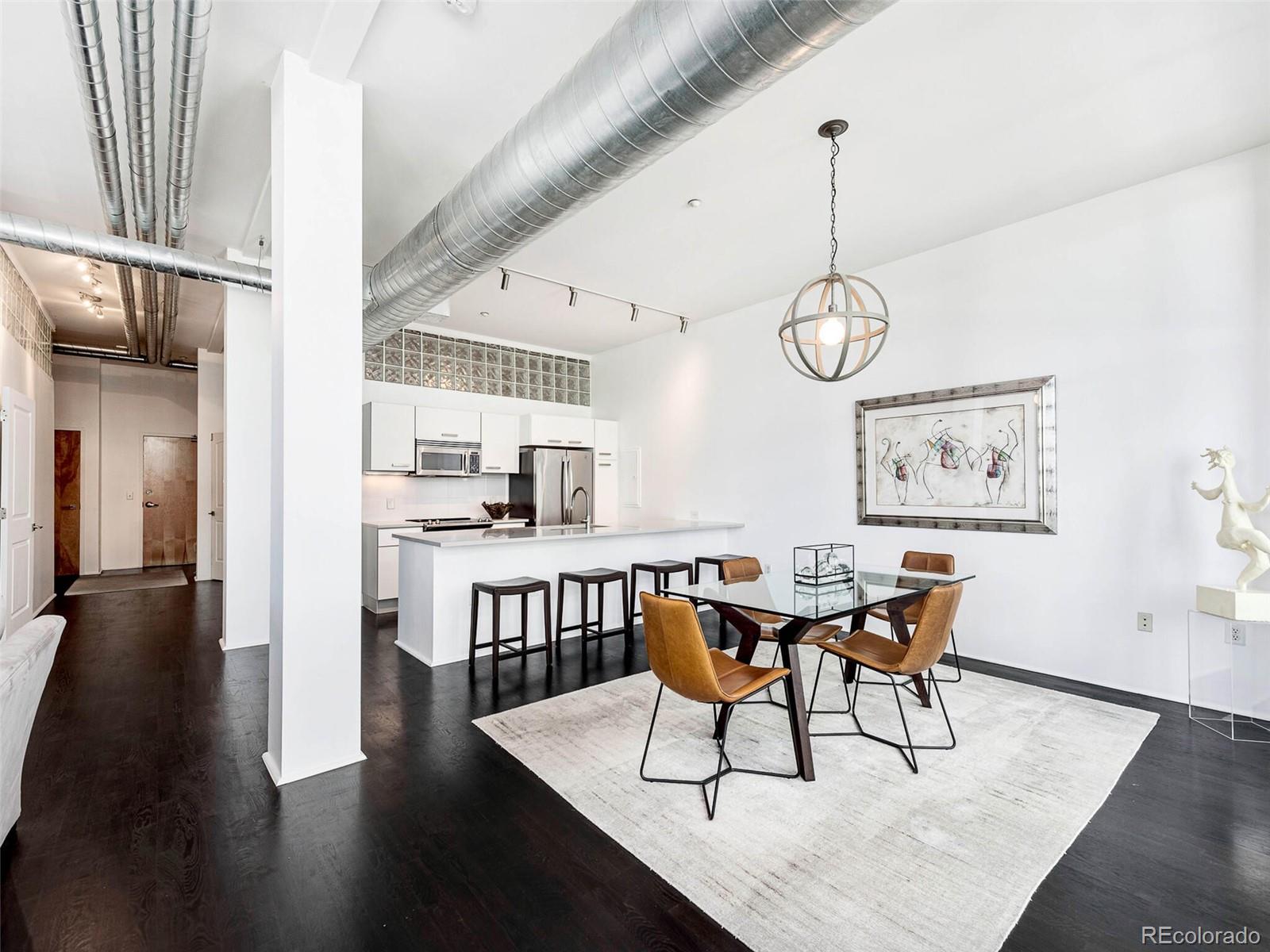 3100 Huron Street Unit: 2P