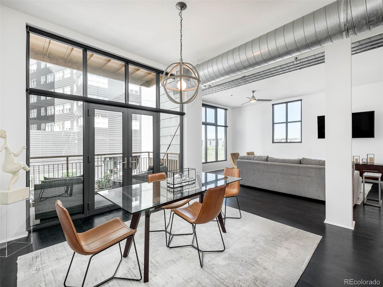 3100 Huron Street Unit: 2P