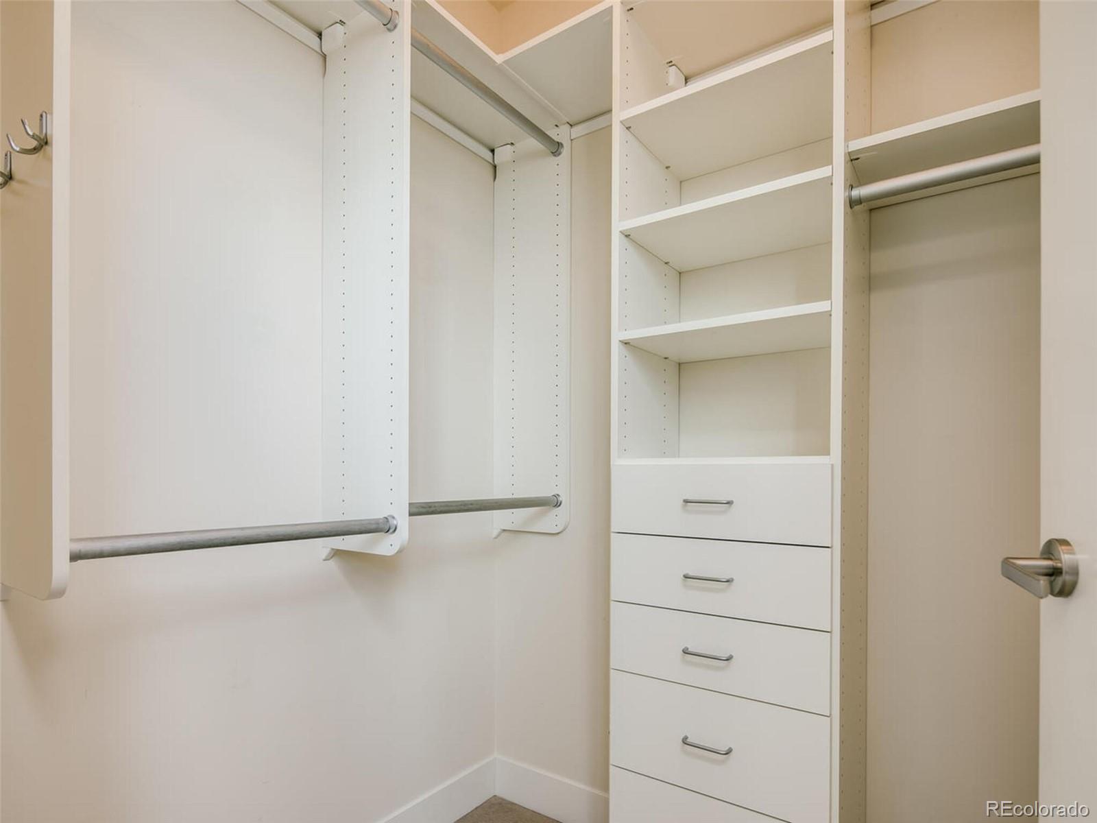 2001 Lincoln Street Unit: 2422