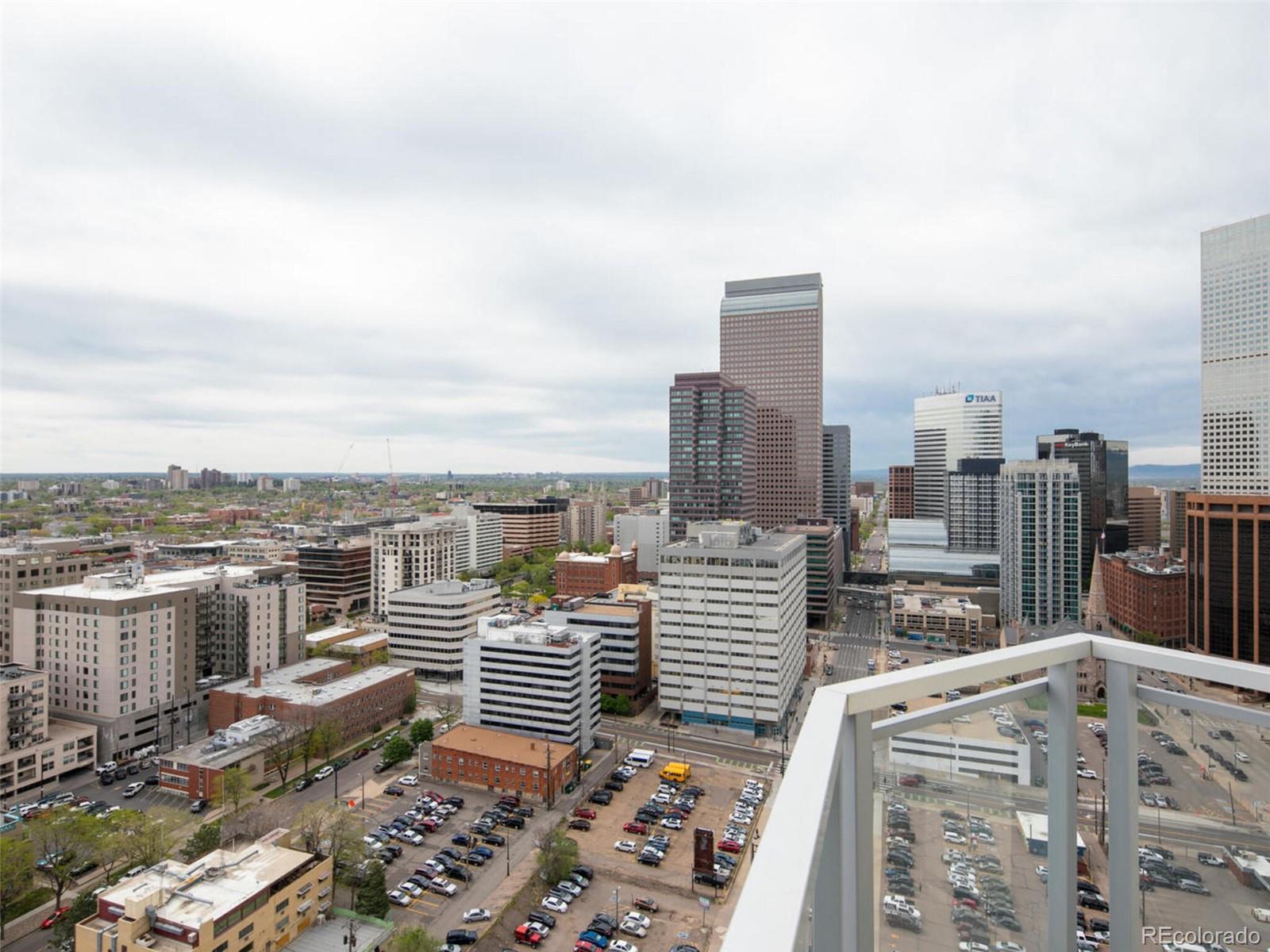 2001 Lincoln Street Unit: 2422