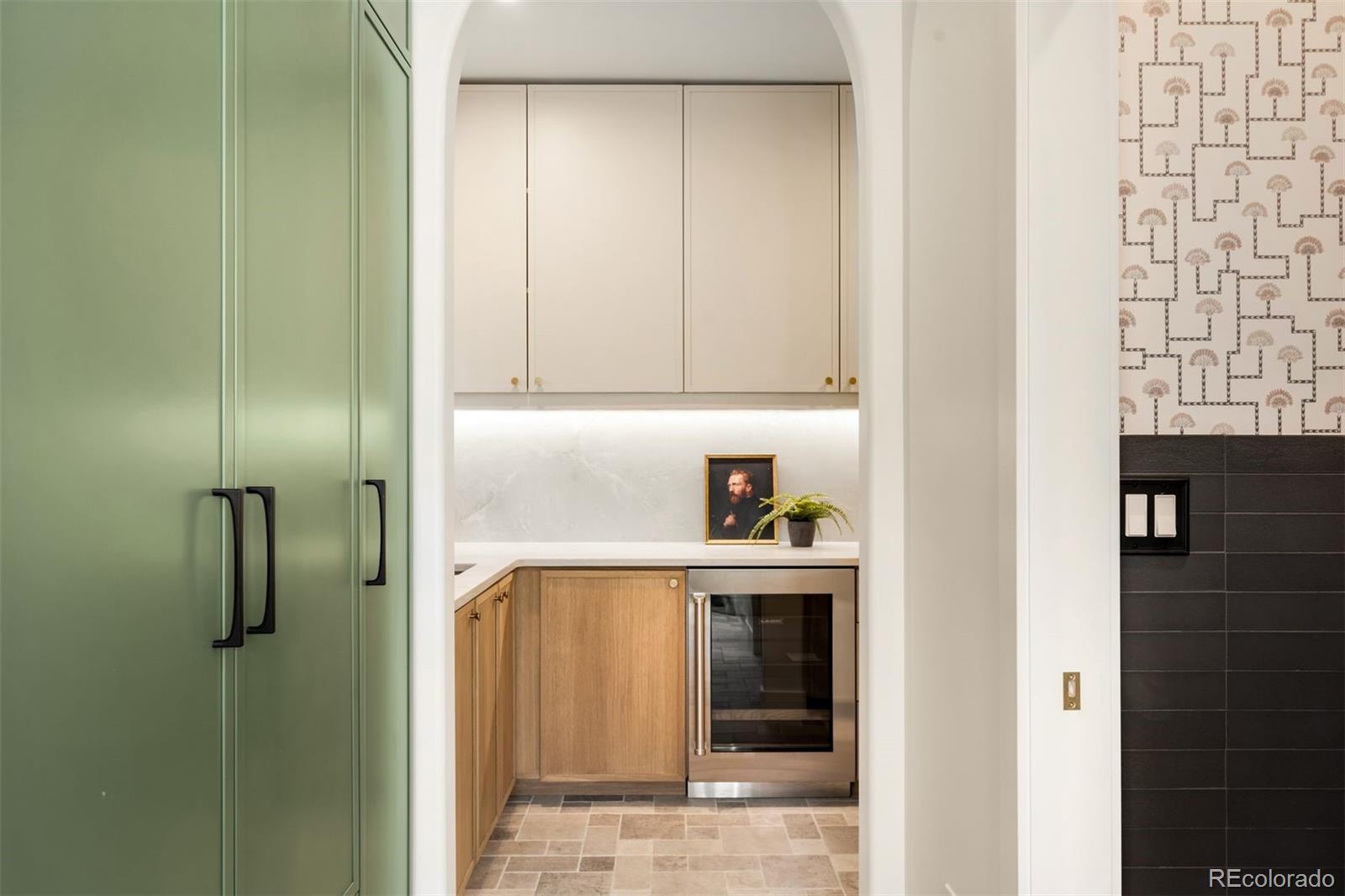 1418 S Milwaukee Street