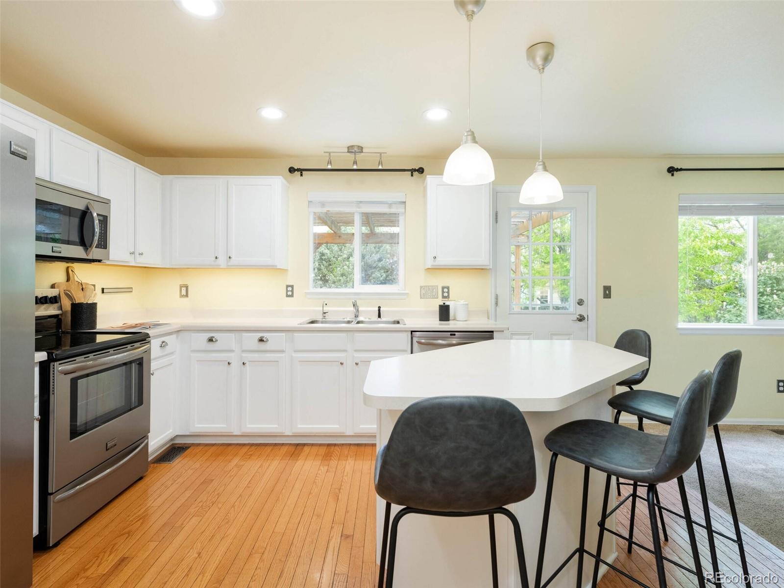 12558 Dale Court