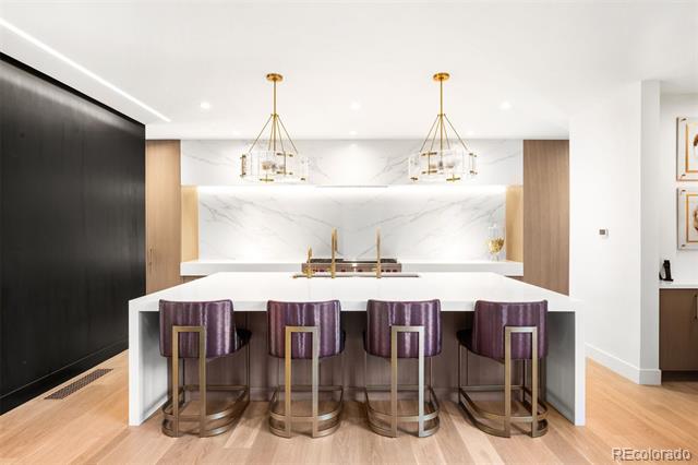 600 S Franklin Street Unit: "L"