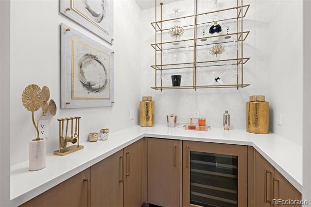 600 S Franklin Street Unit: "L"