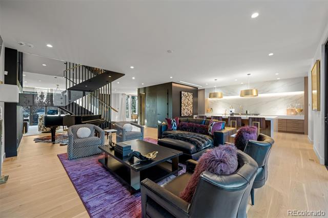 600 S Franklin Street Unit: "L"