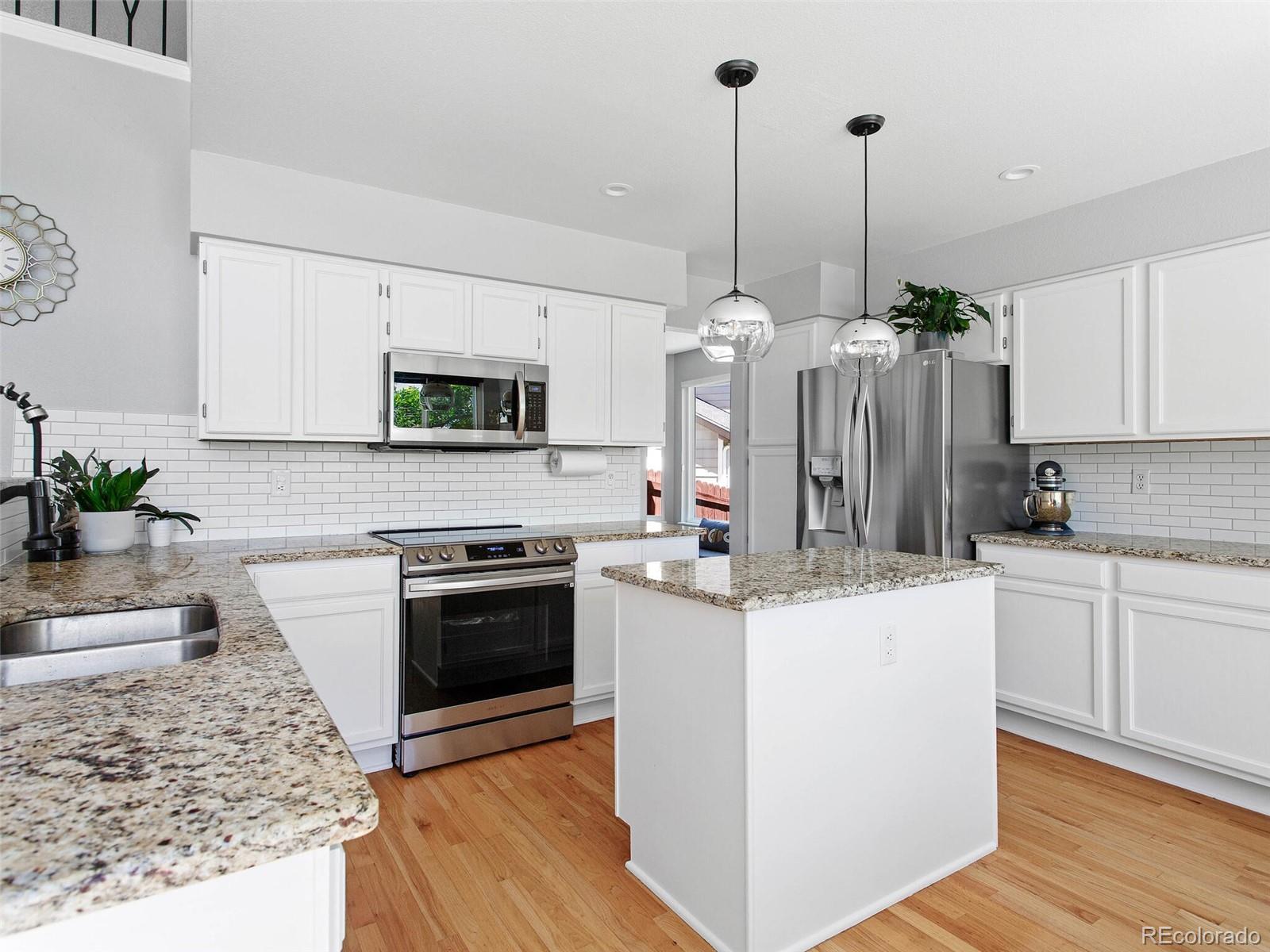 2503 W 108th Place