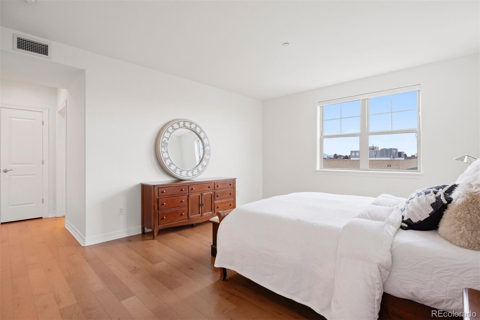 89 N Rampart Way Unit: 402