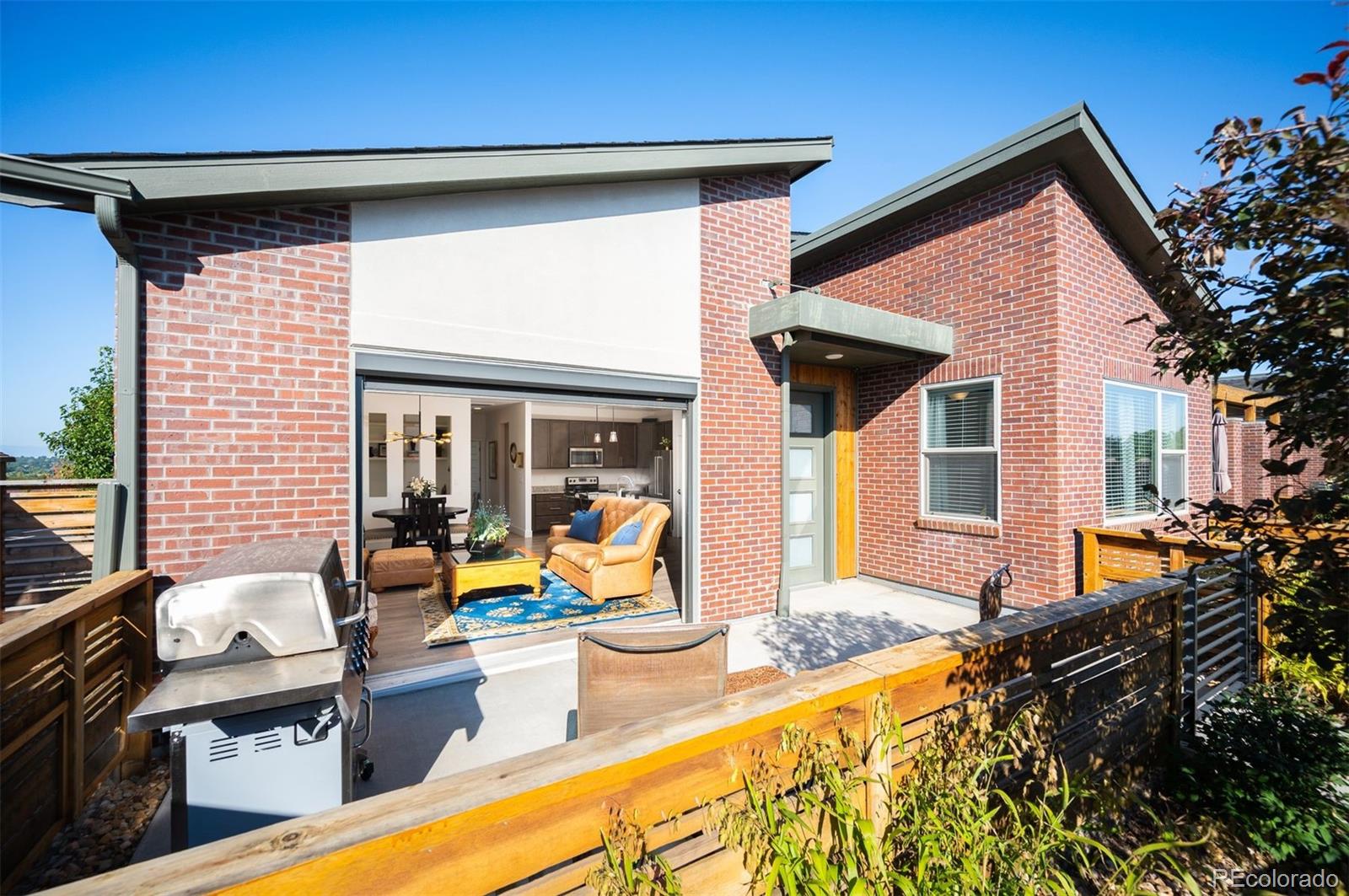 19602 E Sunset Circle