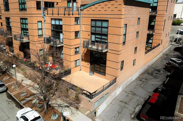 930 Acoma Street Unit: 101