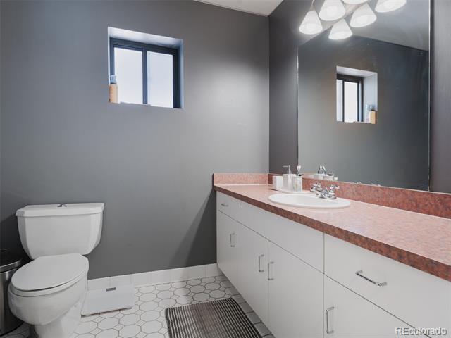 930 Acoma Street Unit: 101