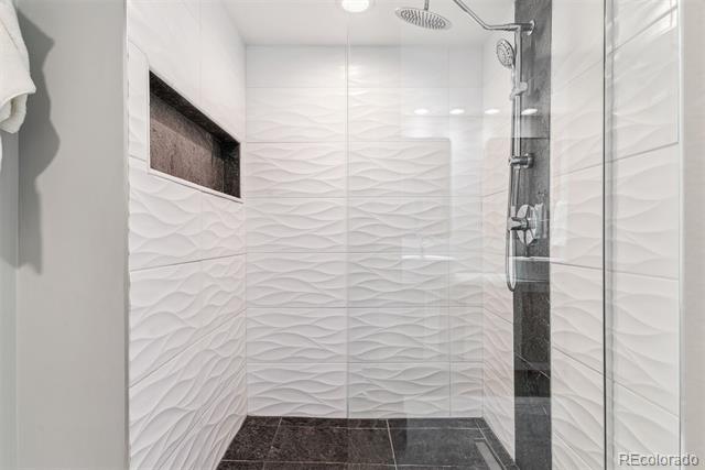 1777 Larimer Street Unit: 2108