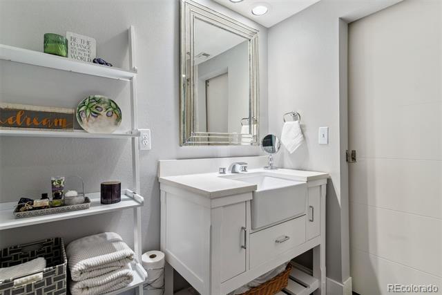 1777 Larimer Street Unit: 2108