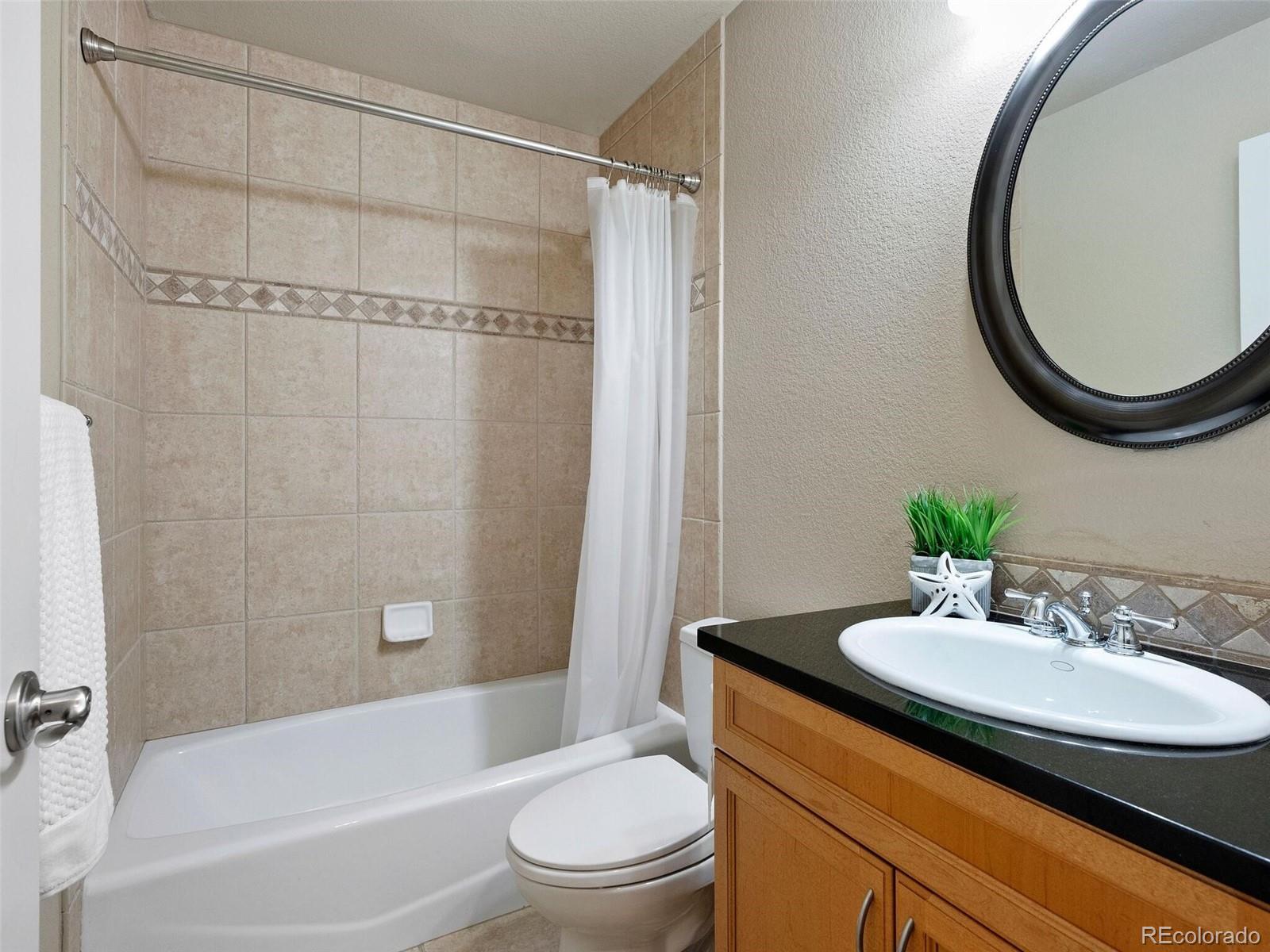 1021 Uinta Way