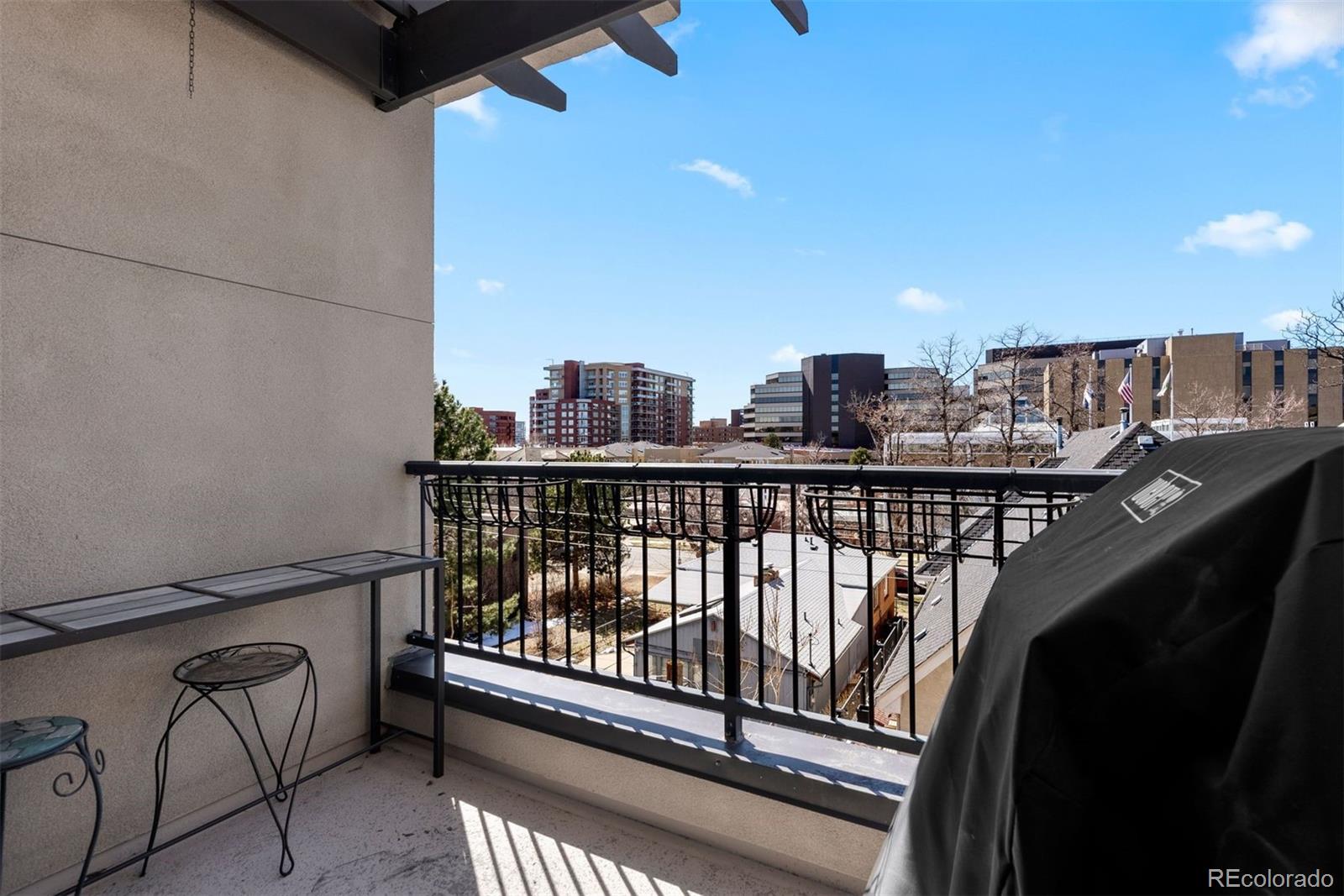 57 Garfield Street Unit: 303