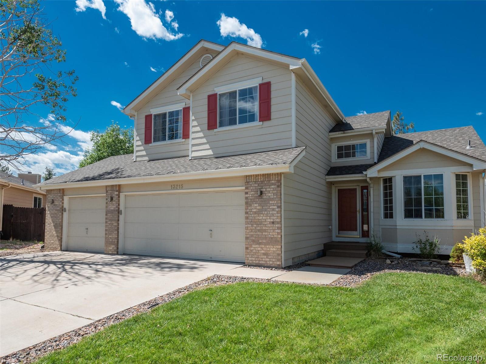 13215 Columbine Circle