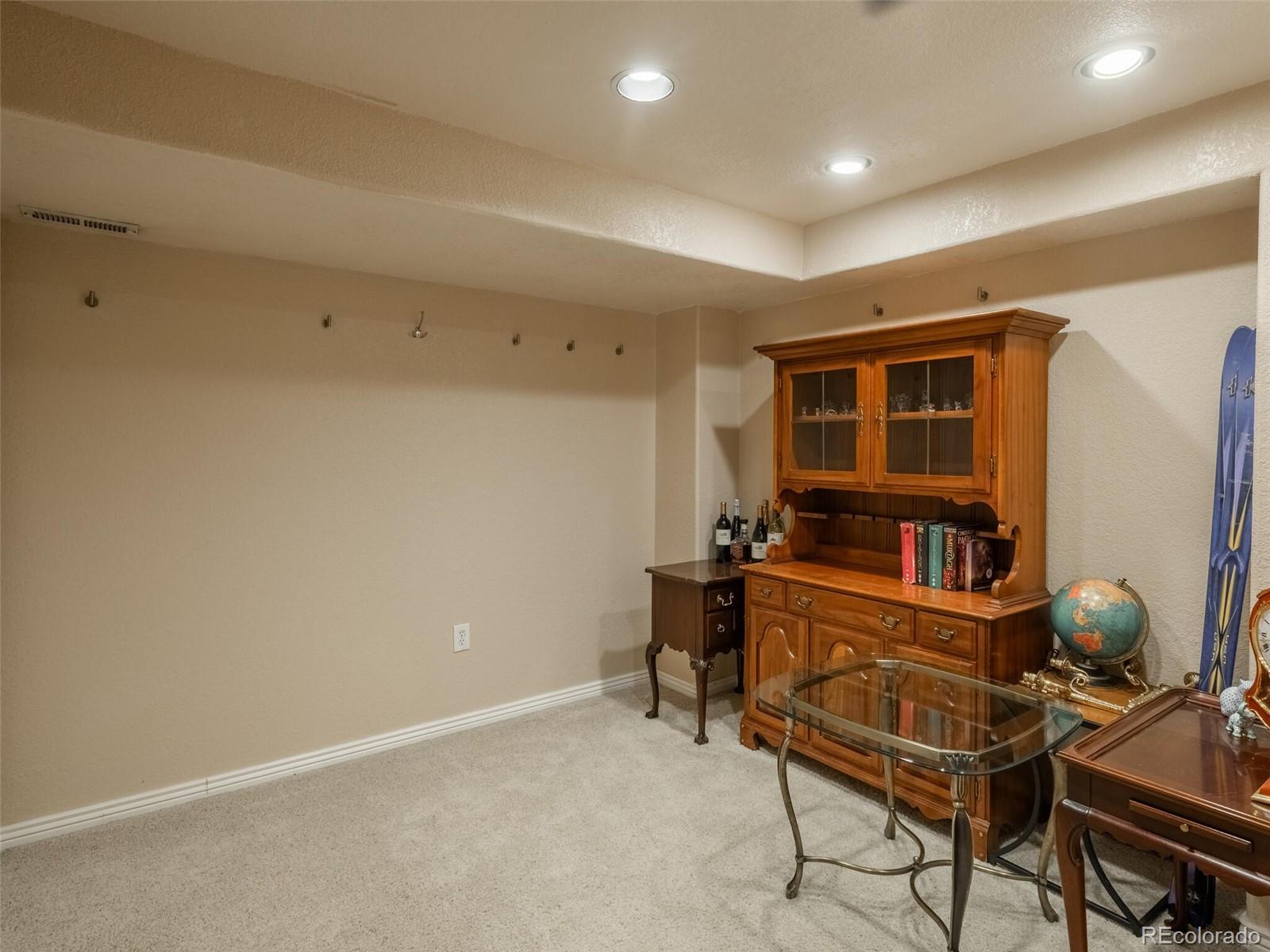 13215 Columbine Circle