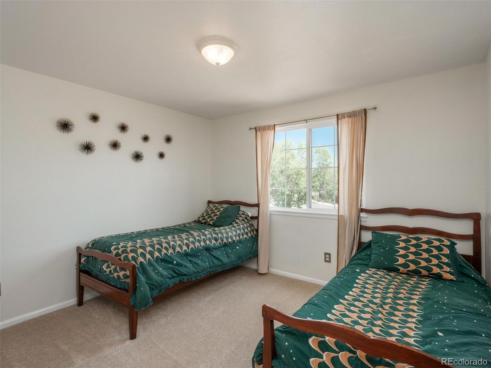 13215 Columbine Circle