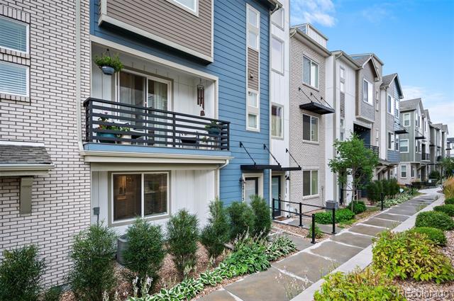 12115 W 57th Place